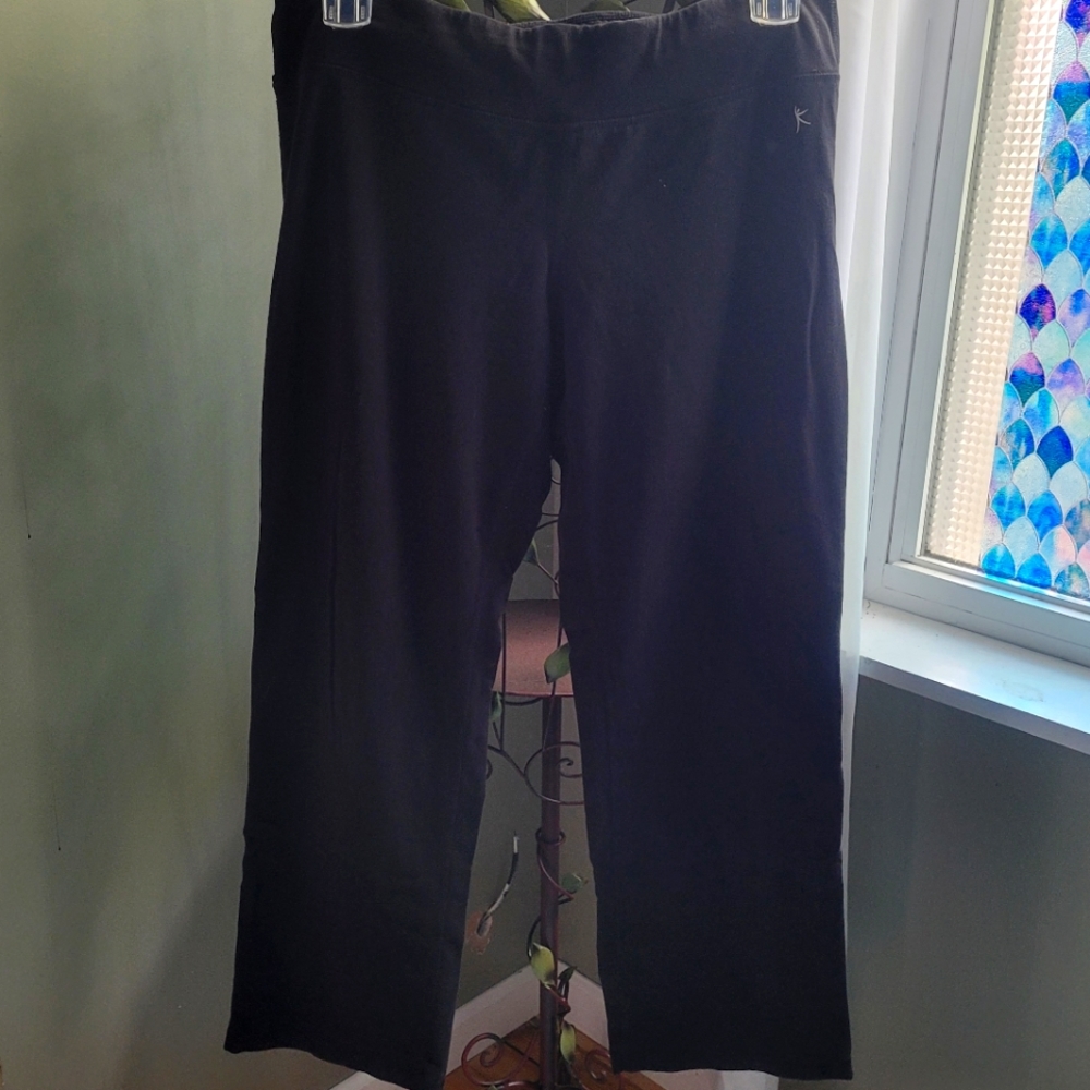 Yoga Pants size xl-petite (16p/18p)